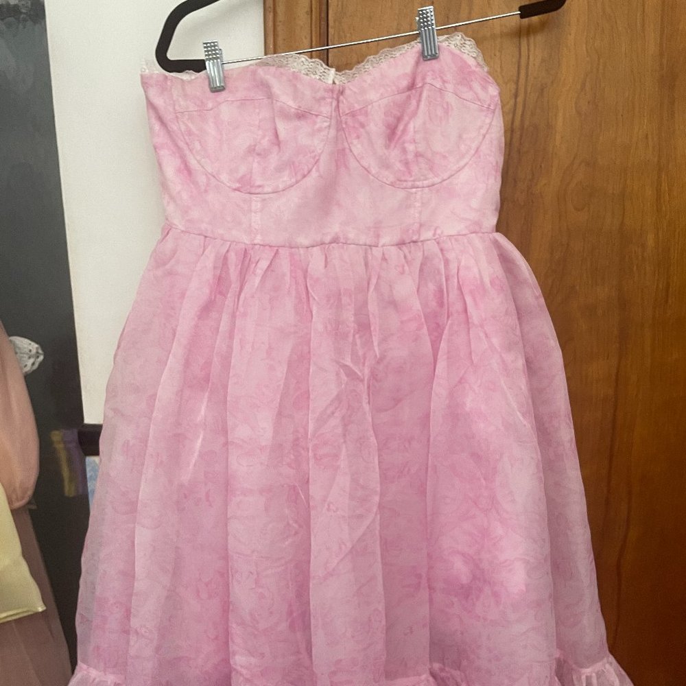 Selkie - Pink Porcelain French Corset Puff